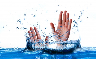 sinking woman, koratmember